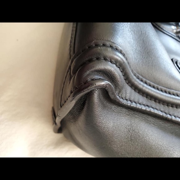 Authentic Celine Luggage Nano - Picture 11 of 14